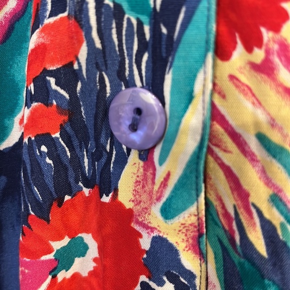 Vintage Nordstrom Point of View floral button up blouse- size medium - Picture 6 of 10